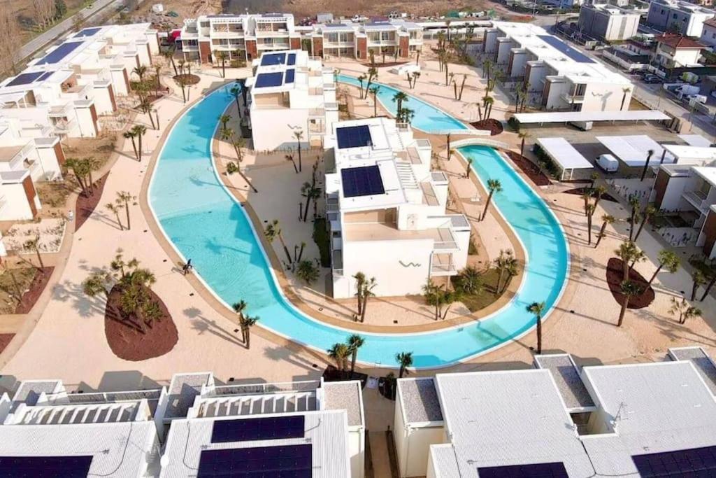 Wave Island! Luxury Resort A Jesolo - Piscina E Park Free! Eksteriør billede