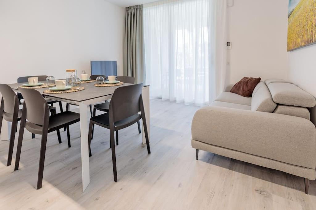Wave Island! Luxury Resort A Jesolo - Piscina E Park Free! Eksteriør billede
